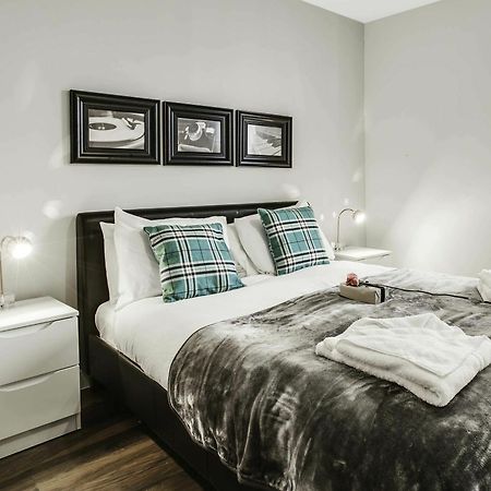 Approved Serviced Apartments Gorse Hill 曼彻斯特 外观 照片